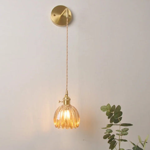 Applique murale en verre vintage mur blanc