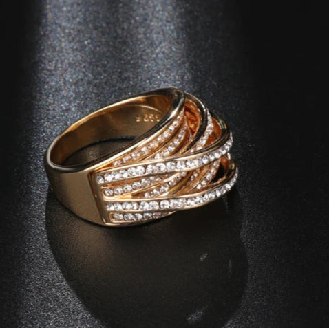 Bague vintage strass droite