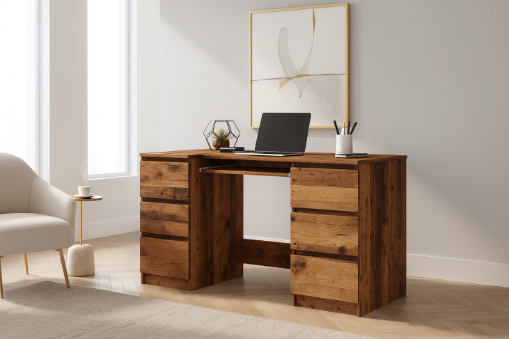 Bureau antique vintage laptop