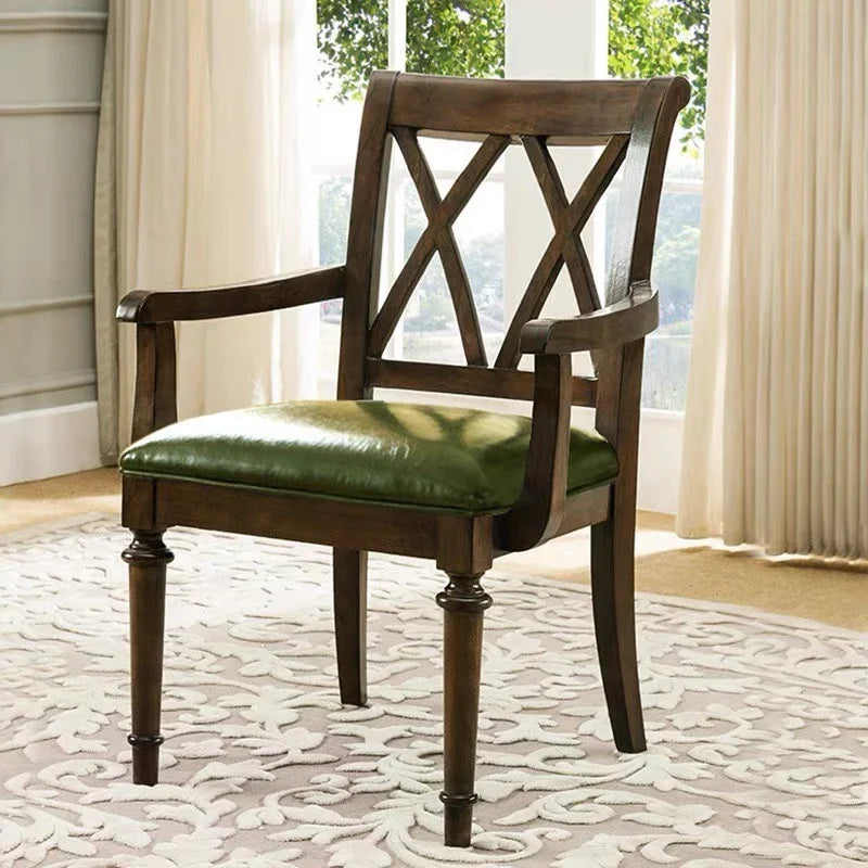 Bureau vintage en bois fauteuil vert