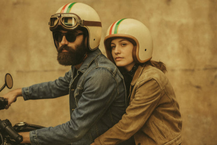 Casque moto vintage couple