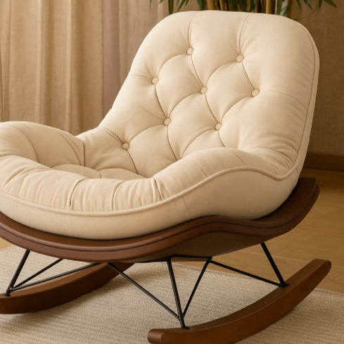 Chaise à bascule vintage scandinave tapis blanc