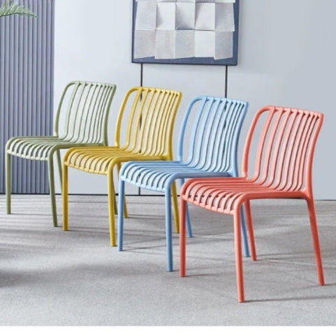 Chaise cuisine vintage couleurs