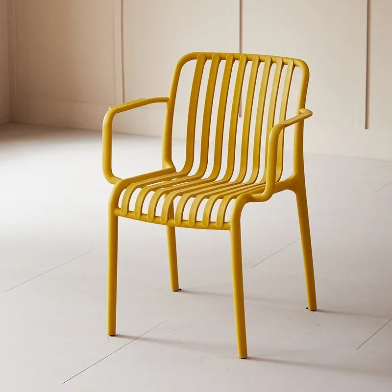 Chaise cuisine vintage jaune accoudoir