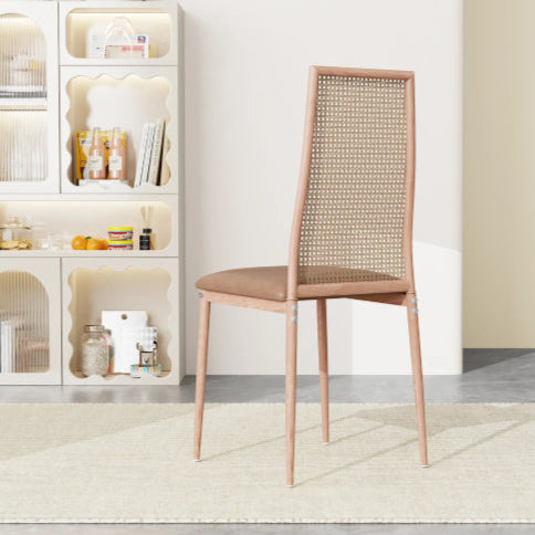 Chaise vintage rotin  tapis