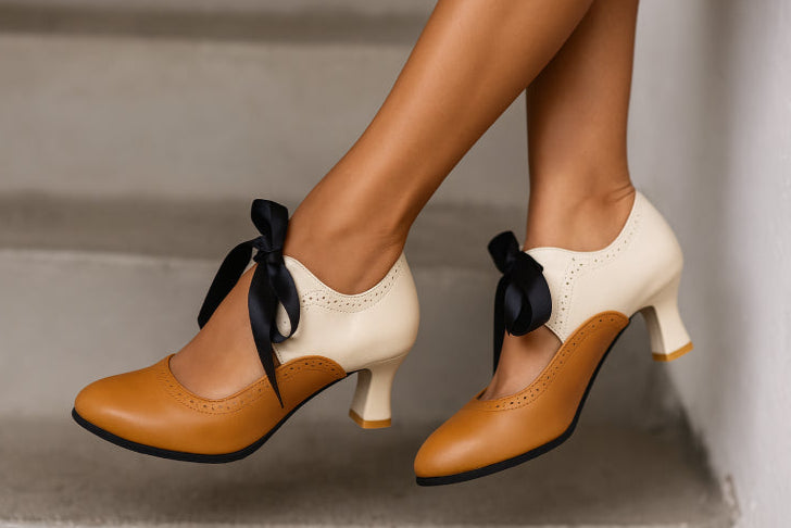 Escarpins vintage femme brune