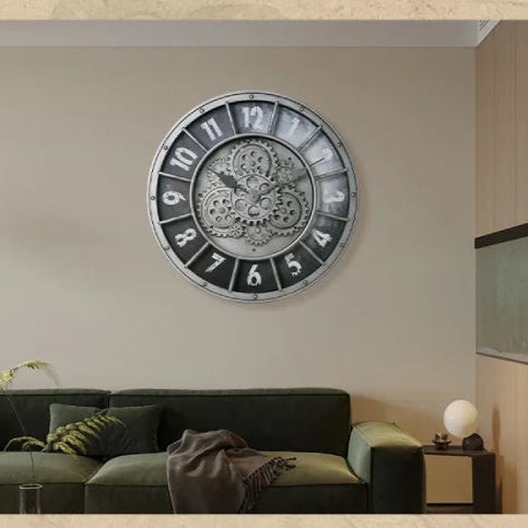 Horloge industrielle vintage salon vert