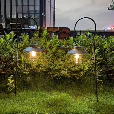 Lampe extérieur vintage  jardin vert