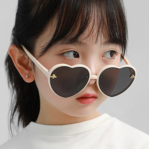Lunettes en coeur vintage enfant nez