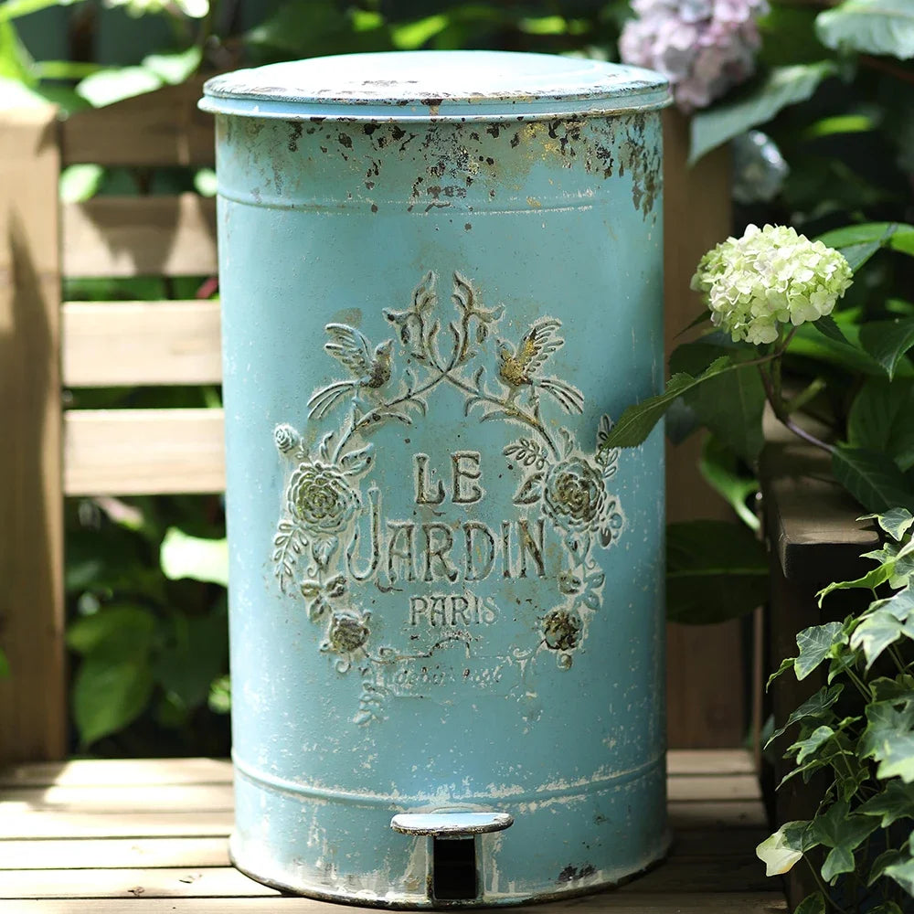 Poubelle vintage cuisine