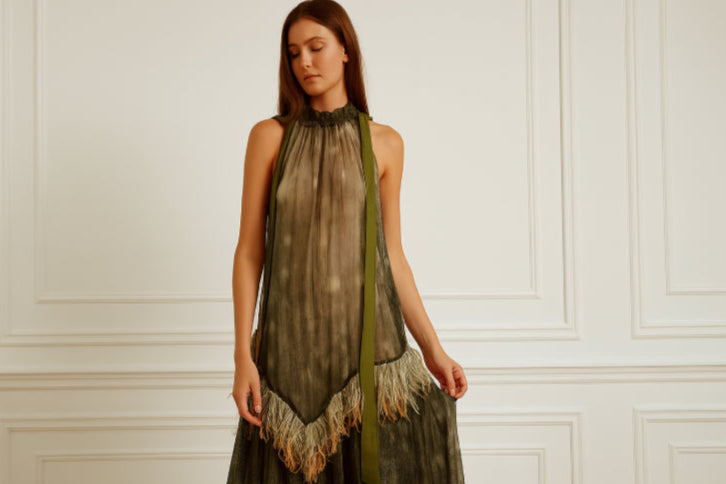 Robe en soie vintage plumes