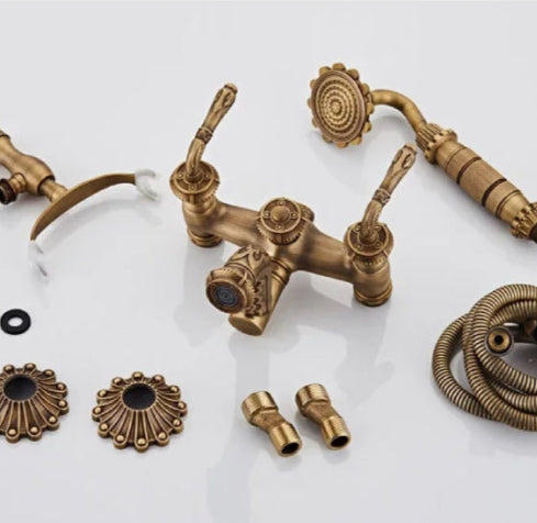 Salle de bain chic vintage pièces