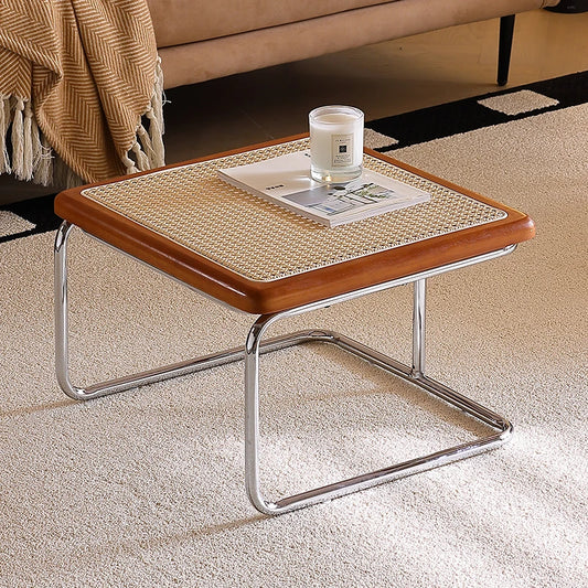 Table basse vintage en rotin