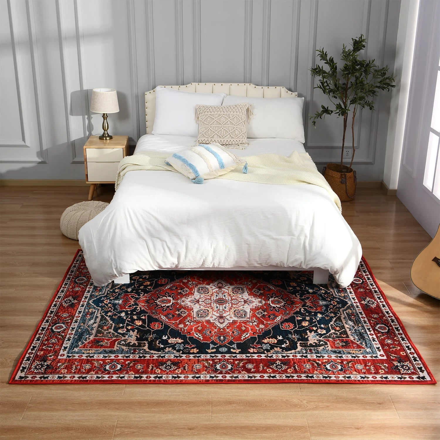 Tapis vintage orientale lit