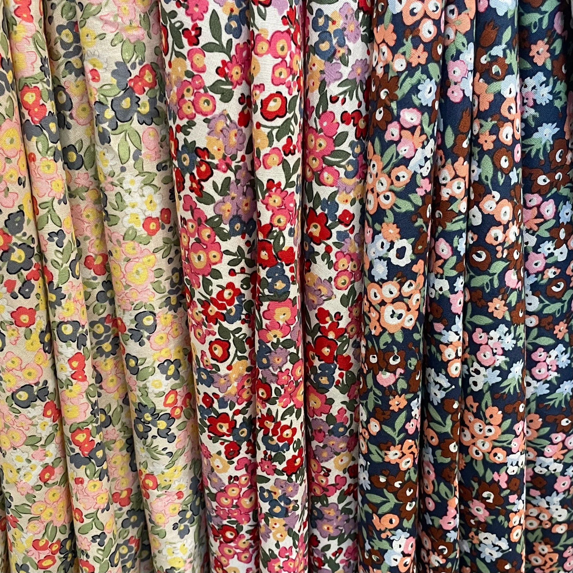 Tissu fleur vintage vertical