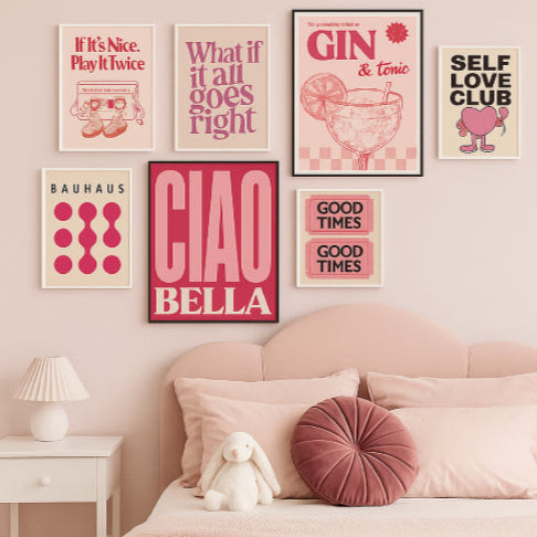 Affiche colorée vintage lit rose
