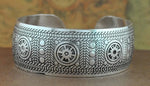 Bracelet manchette tibétain vintage - Vignette | StyleVintage™ 