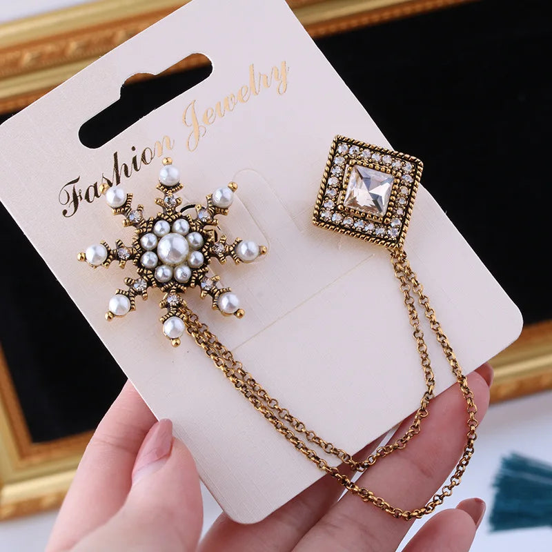 Broche vintage étoile perle
