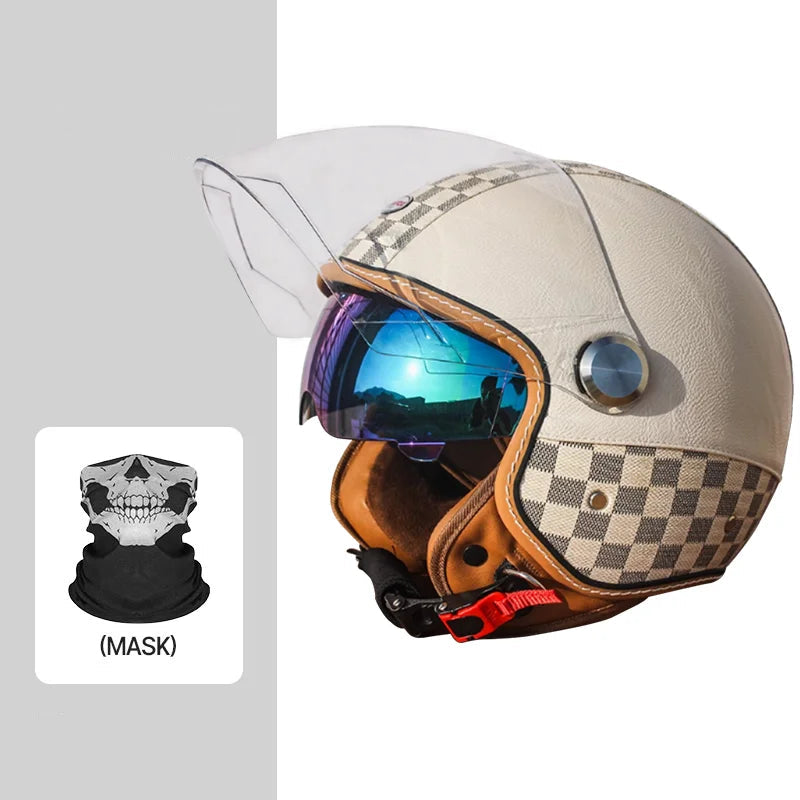 Casque moto vintage en cuir blanc fond blanc