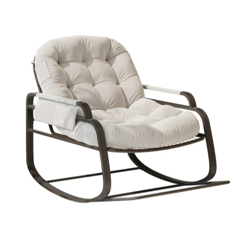 Chaise à bascule vintage jardin et salon métal  fond blanc