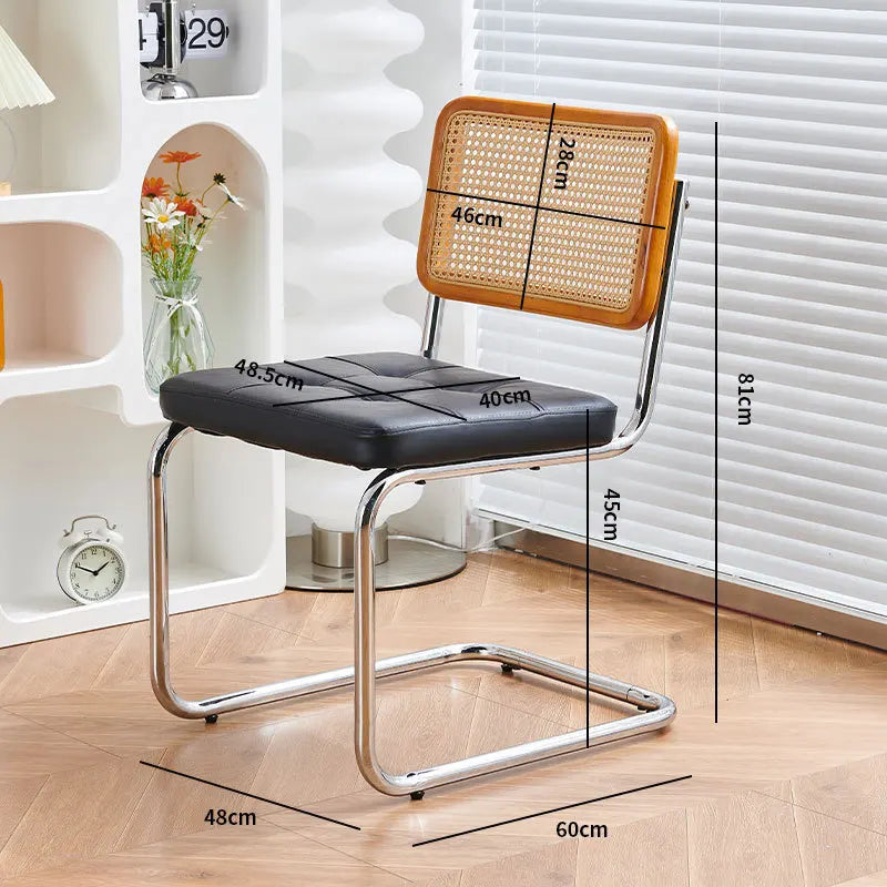 Chaise cannage vintage noir cuir marron