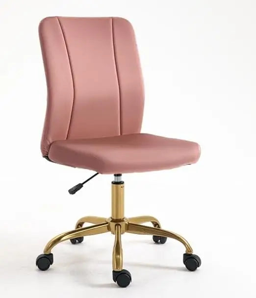 Chaise de bureau ergonomique vintage fond blanc