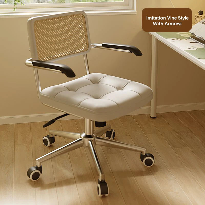 Chaise de bureau vintage blanc