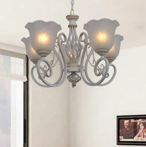 Chandelier lustre vintage  blanc fond blanc 