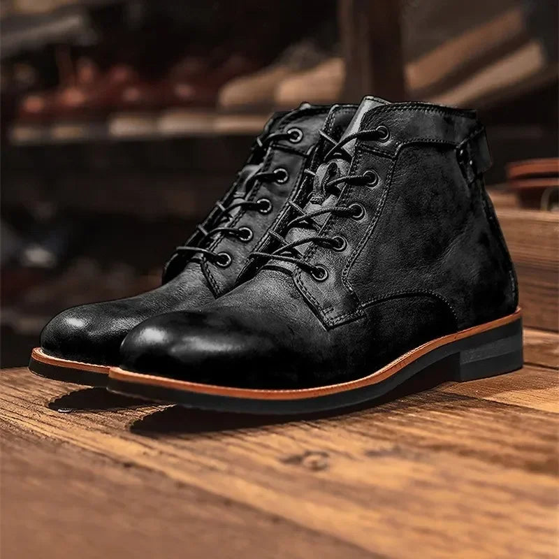 Chaussure moto vintage noir rétro