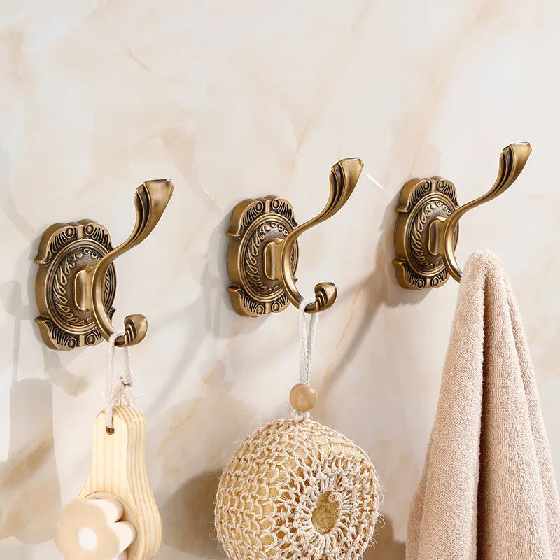 Crochet vintage salle de bain mur