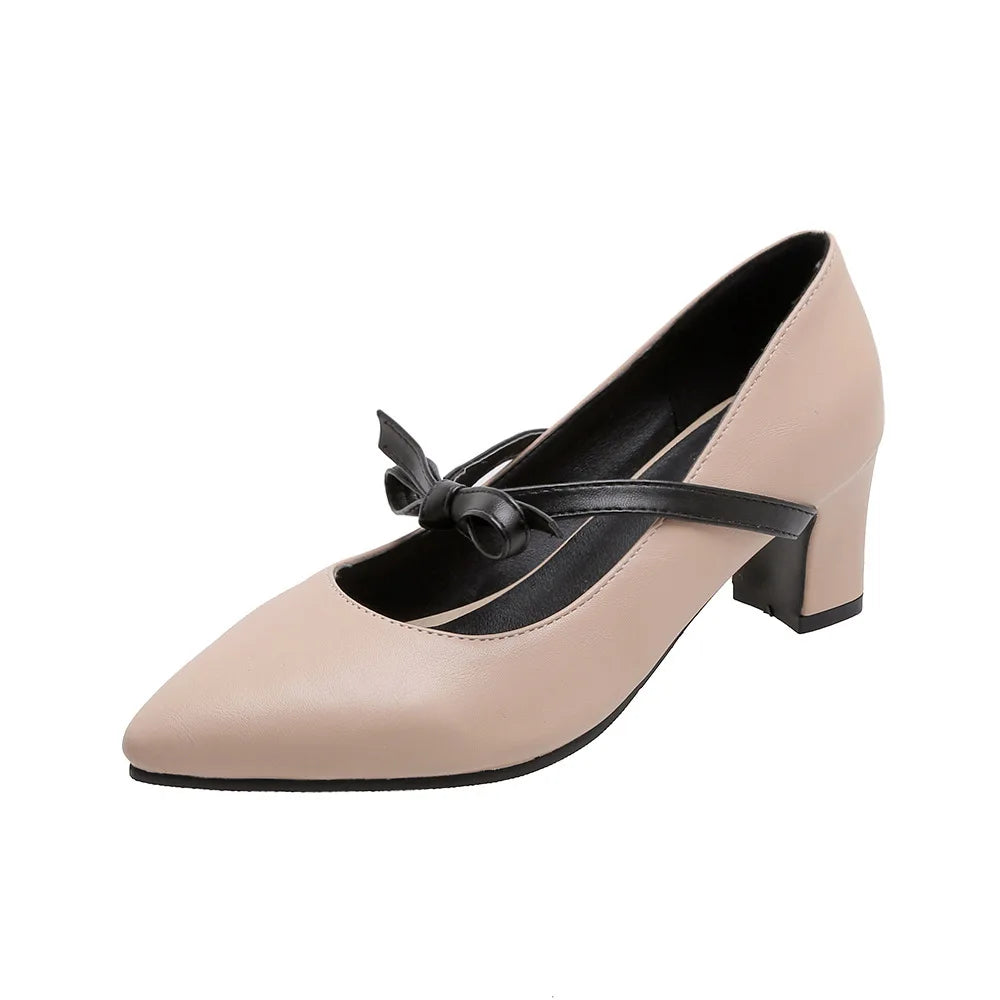 Escarpins vintage femme classique