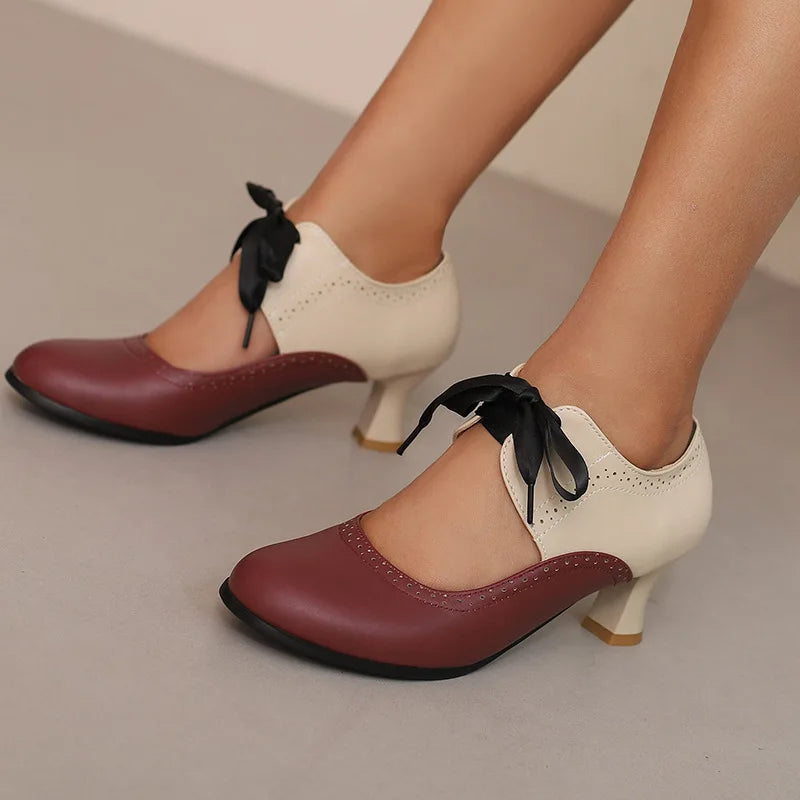 Escarpins vintage femme lacet