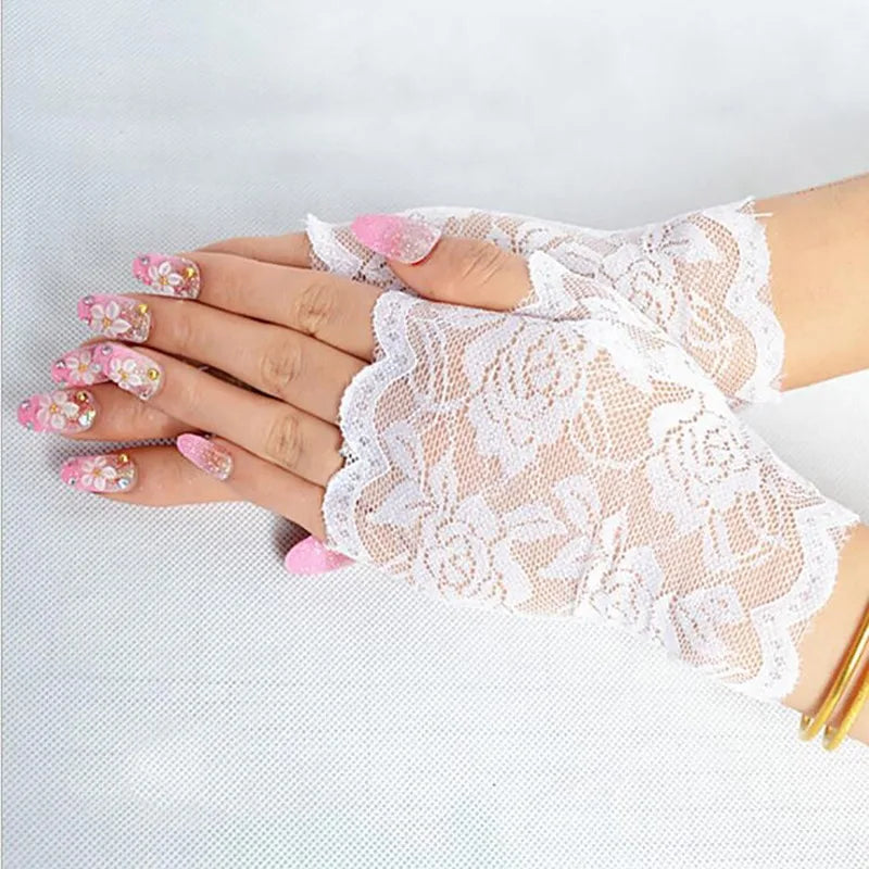Gants femme vintage dentelle blanc
