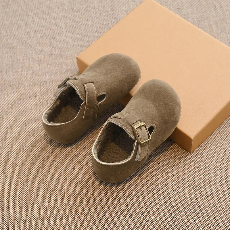 Mocassin antidérapant enfant paire boite