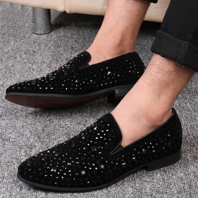 Mocassin homme vintage avec strass sur pied