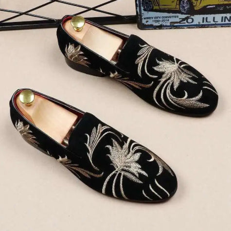 Mocassin homme vintage brodés noir doré