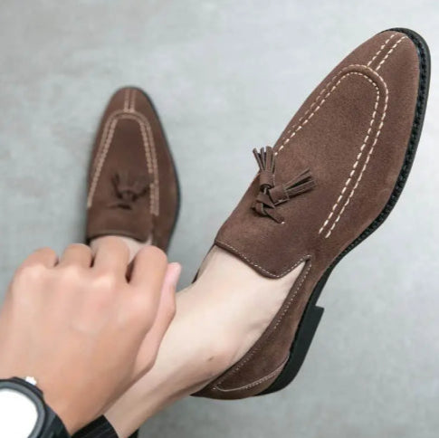 Mocassin vintage homme en daim fond gris