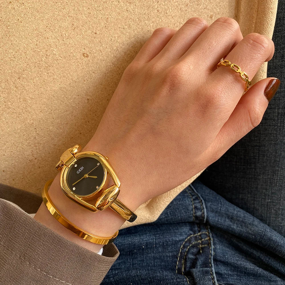 Montre bracelet vintage femme  noir 