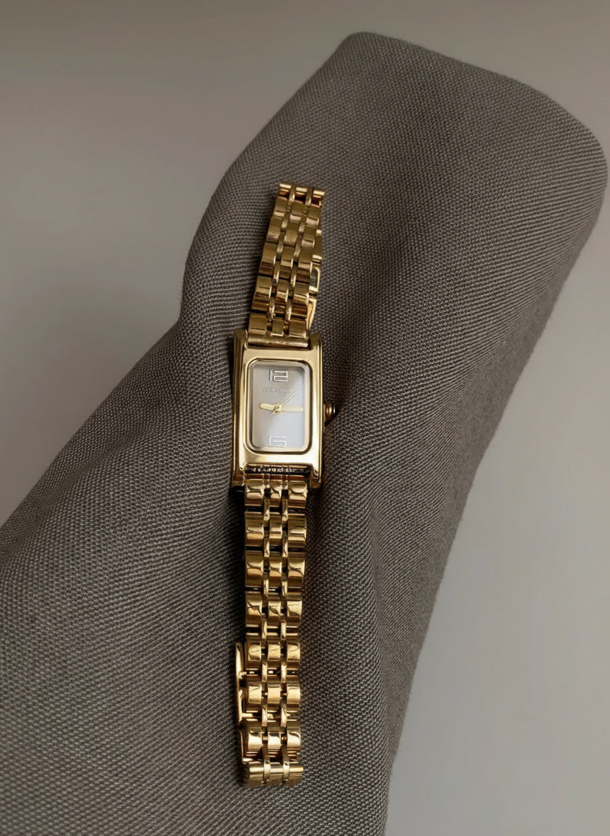 Montre vintage femme haut de gamme doré  