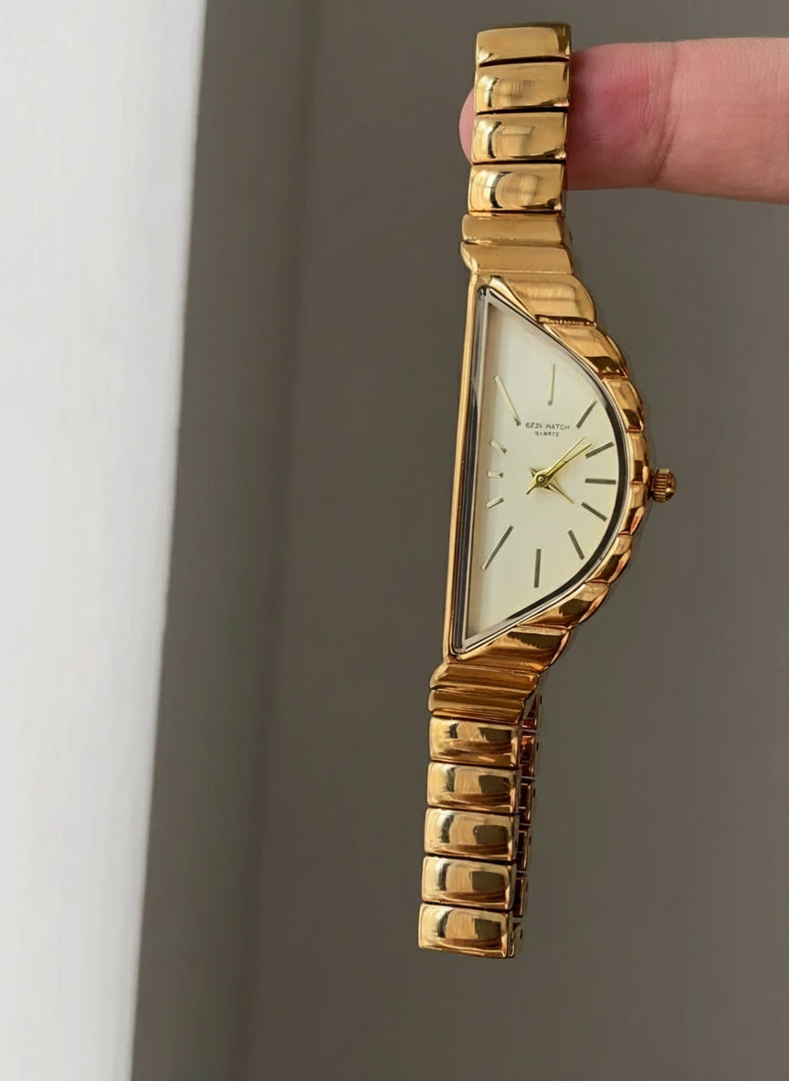 Montre vintage femme luxe  demi lune 