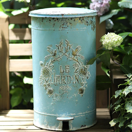 Poubelle vintage cuisine