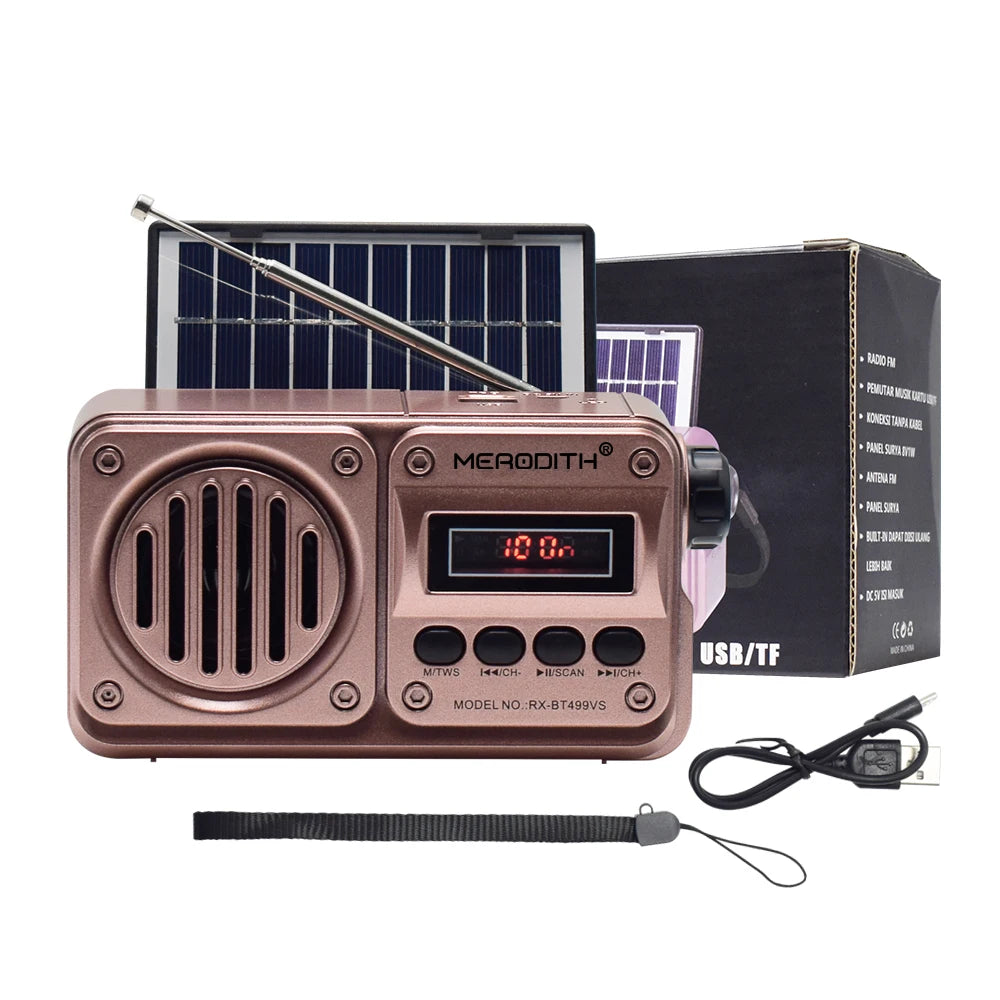 Radio haut parleur vintage fond blanc