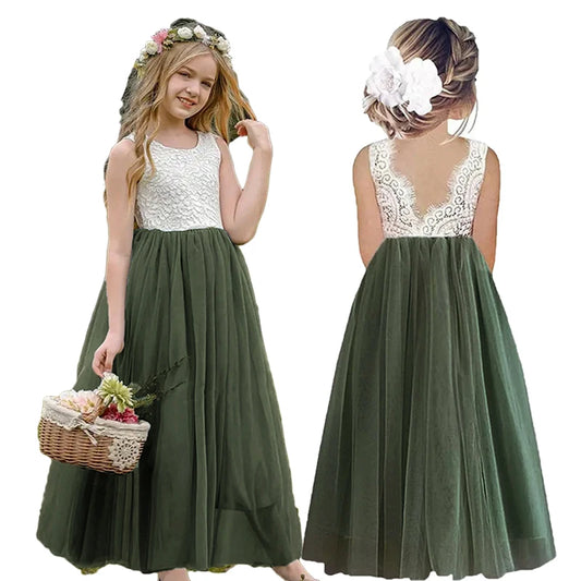 Robe d'été fille fond blanc