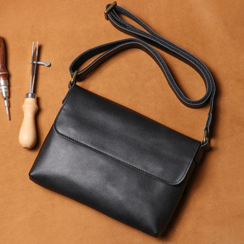 Sac homme vintage noir fond 