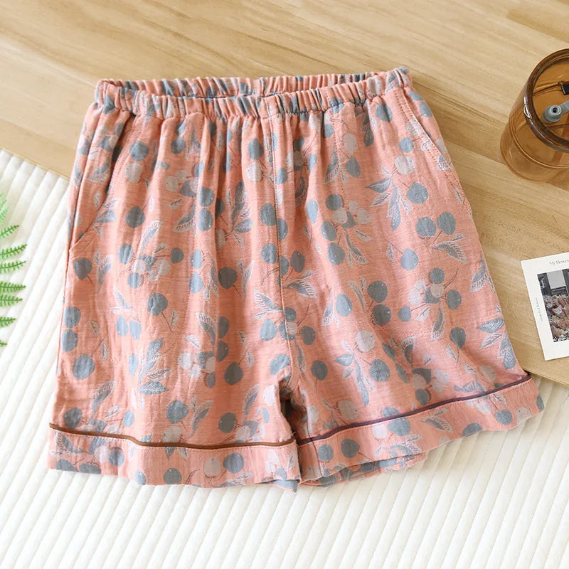 Short femme vintage rose rétro