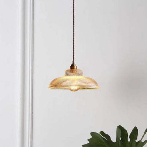 Suspension vintage nordique fond blanc