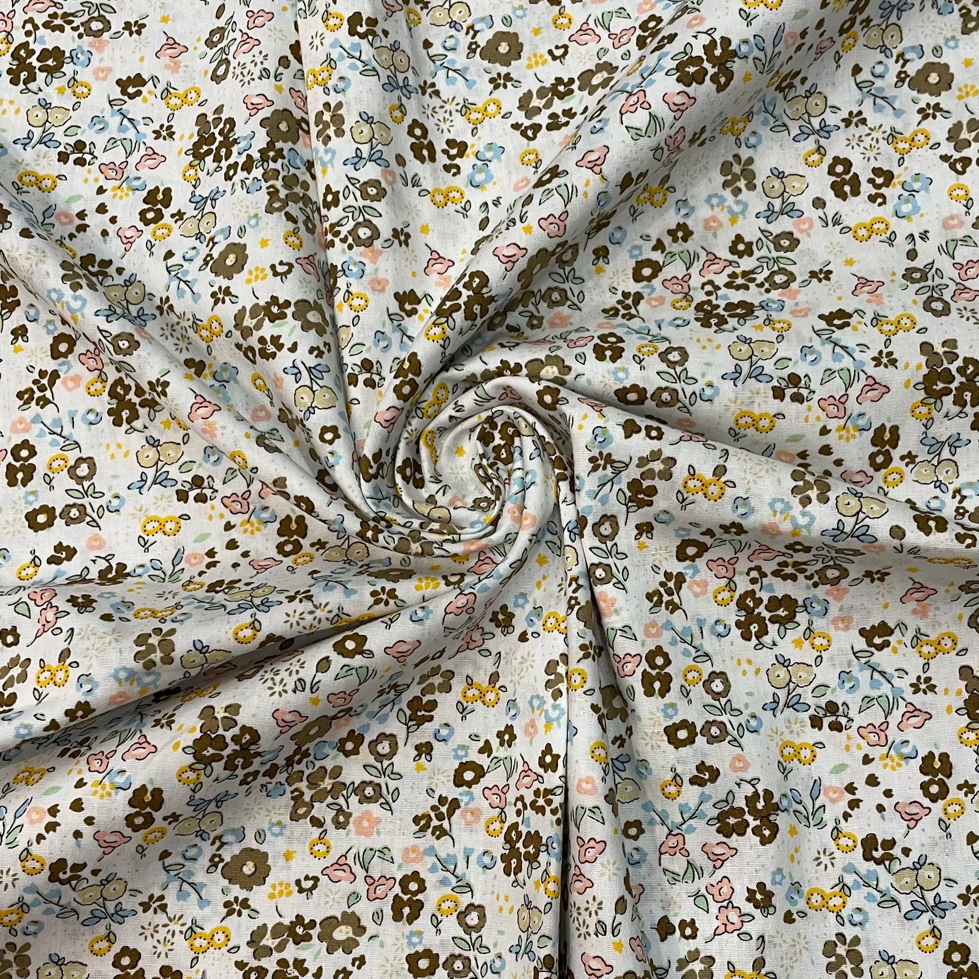 Tissu fleur vintage fleur marron