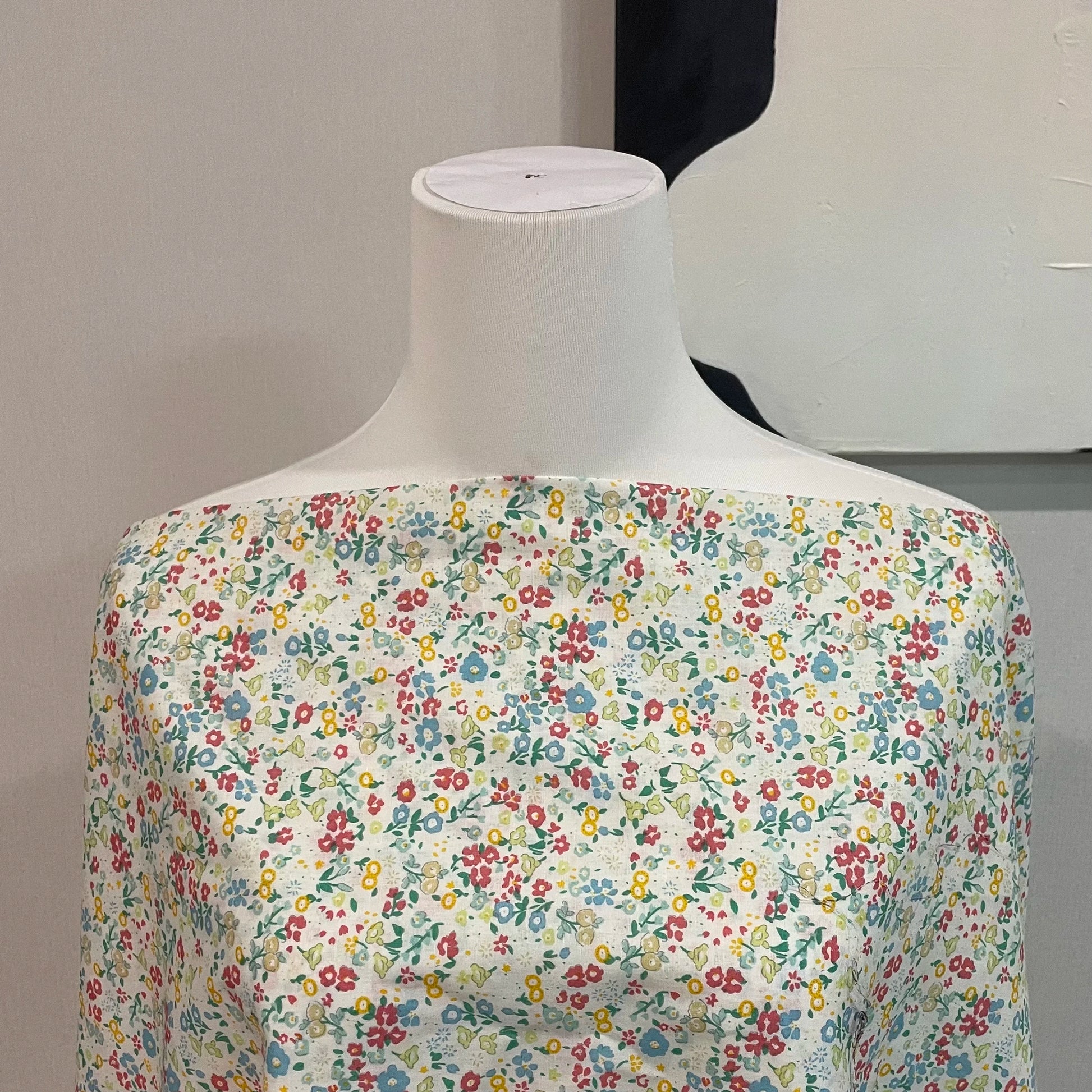 Tissu fleur vintage mannequin