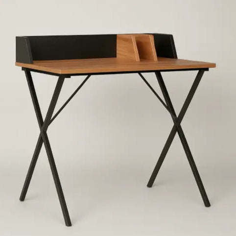 bureau écolier vintage fond blanc