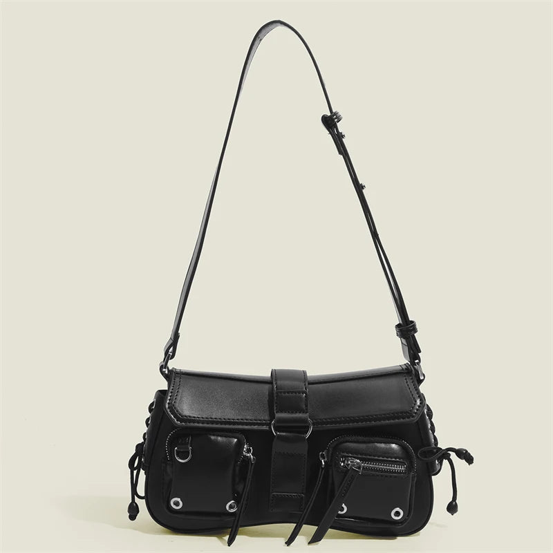sac à main en cuir vintage fond blanc